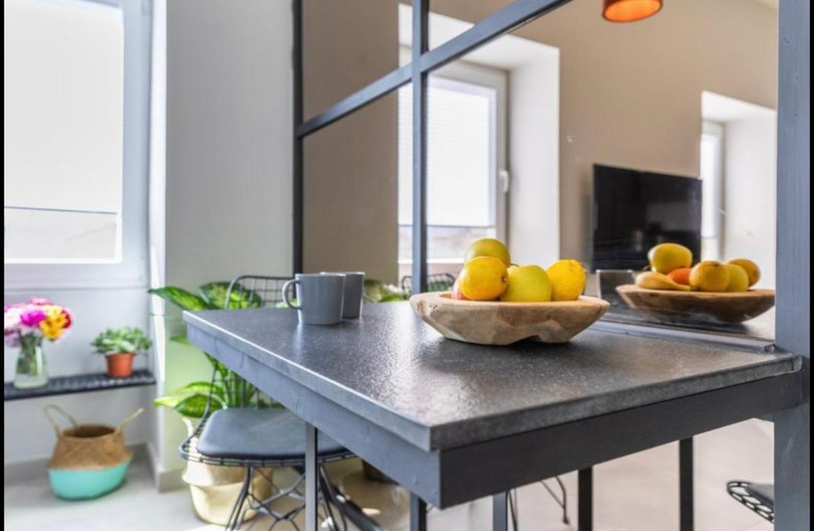מוסטה New - Designer Finished 1 Bedroom Apartment A 5 Minutes Ferry Away From Valletta מראה חיצוני תמונה